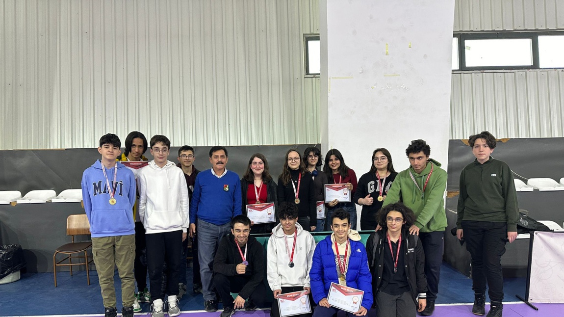 Okullar Arası Mahalli Sivas Gençler Satranç Turnuvasında Büyük Başarı